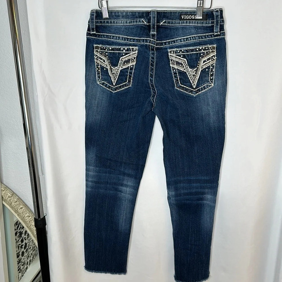 Vigoss Womens Chelsea Heritage Capri Jeans Embroidered Gems 1/2 - Picture 6 of 16